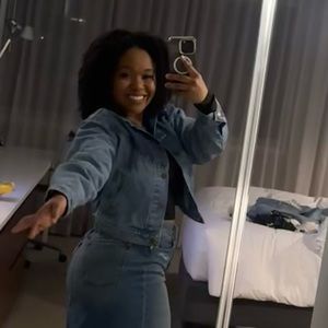 Meet your Posher, Tia